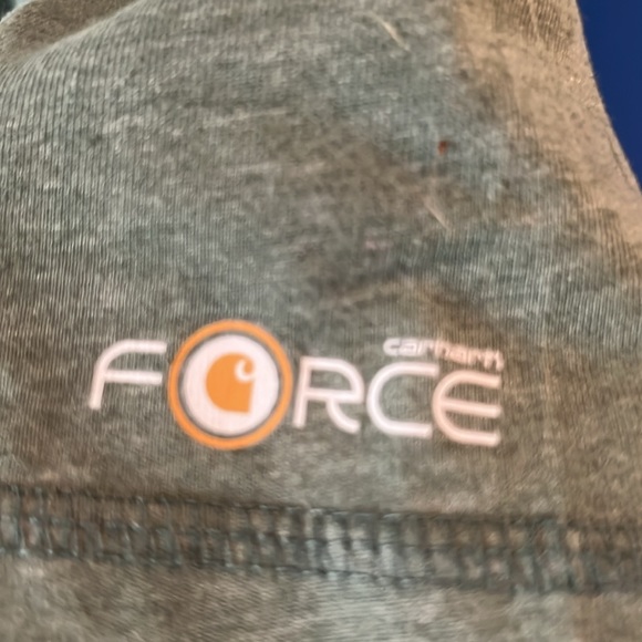 Carhartt long sleeve size xl - Picture 2 of 4